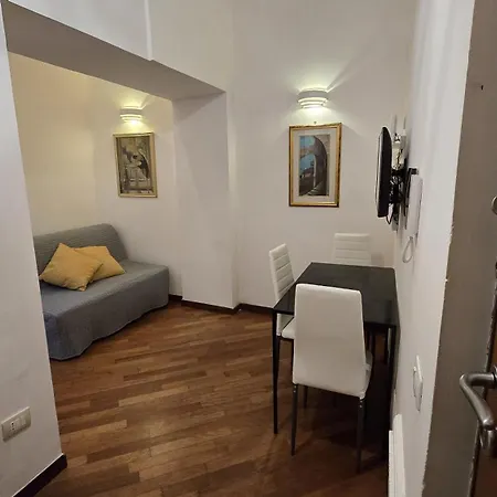 Apartment La Citta Vecchia House Centro Salerno